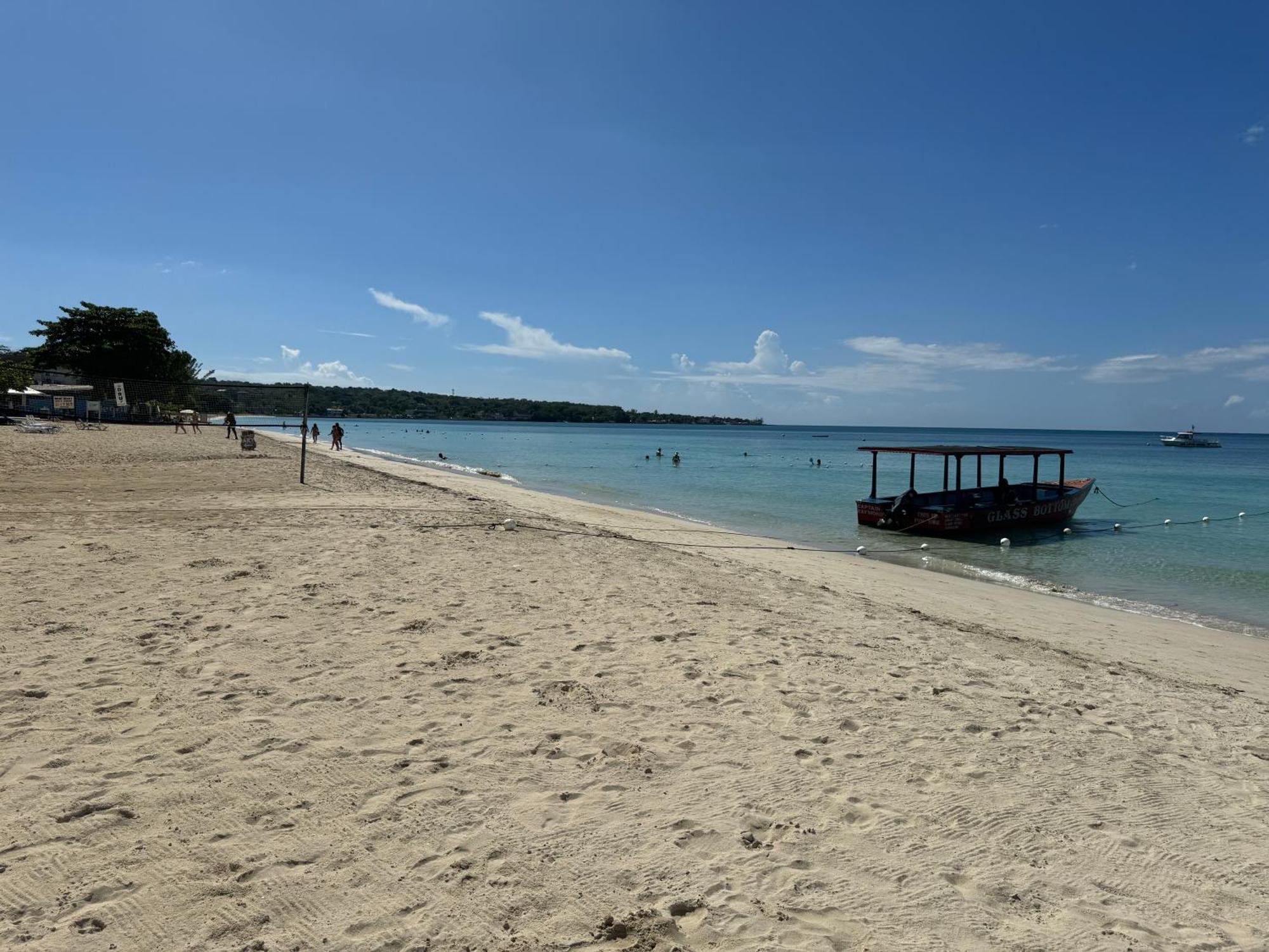 Marriott White Sands, Beachfront Condo At Negril Beach Club Zewnętrze zdjęcie